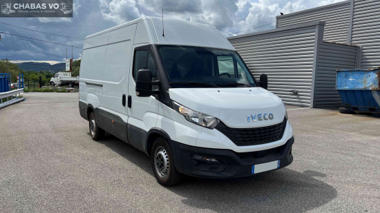 IVECO Daily 35S14V12 140 cv fourgon 12m3