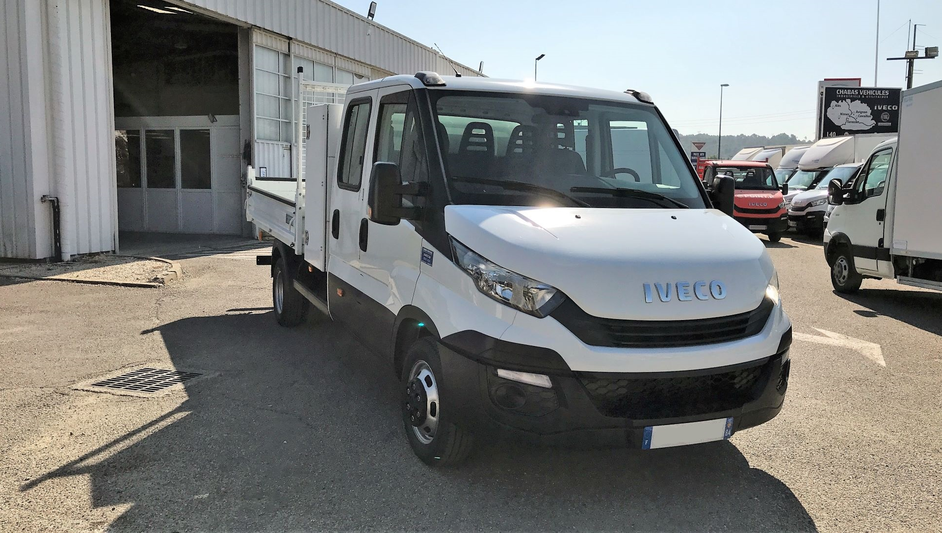 IVECO Daily 35C14D double cabine benne coffre