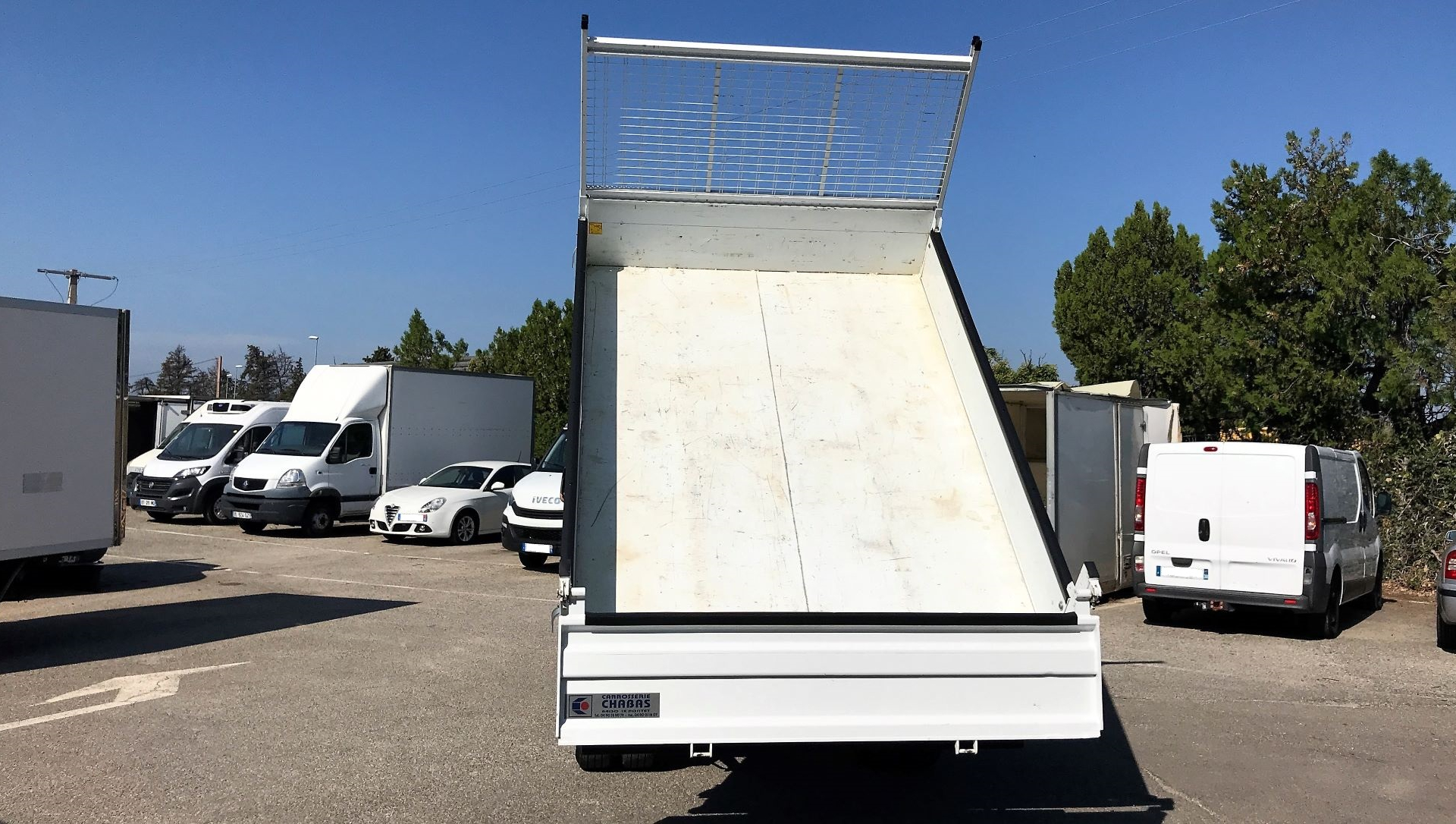 IVECO Daily 35C14D double cabine benne coffre