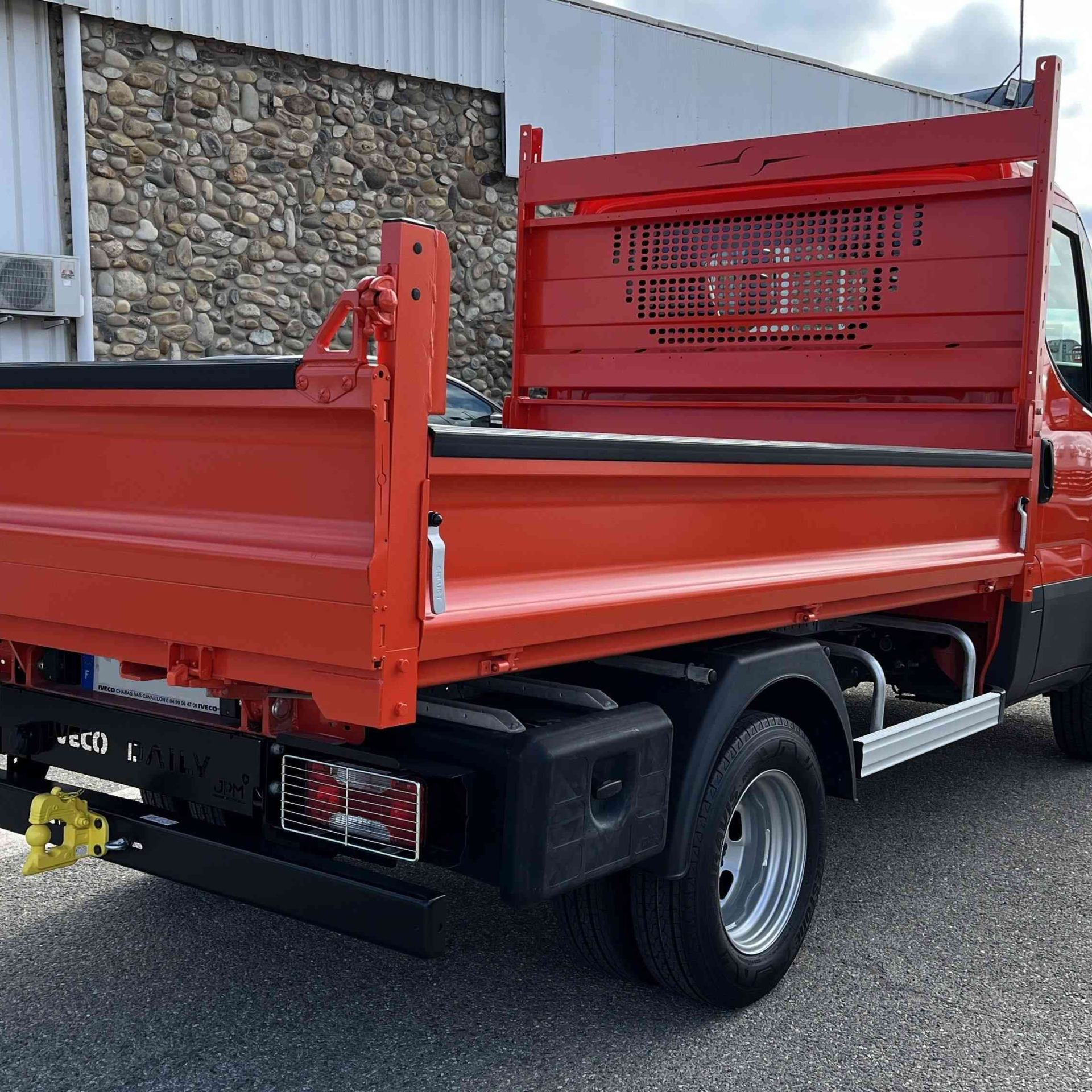 IVECO Daily 35C12 120 cv benne aluminium