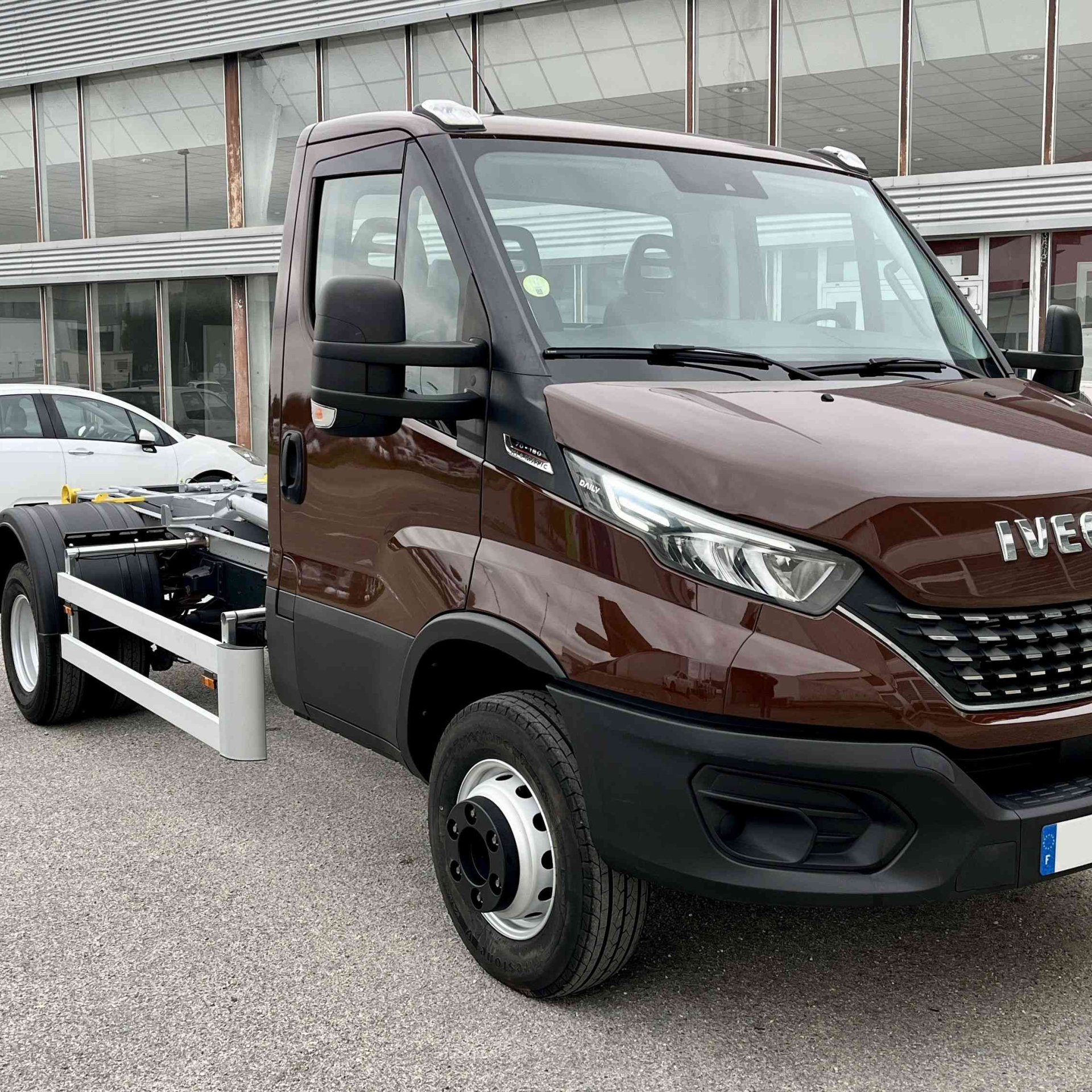 IVECO Daily poids lourd 70C18A8 180cv bras polybennes 4T Electro-pompe