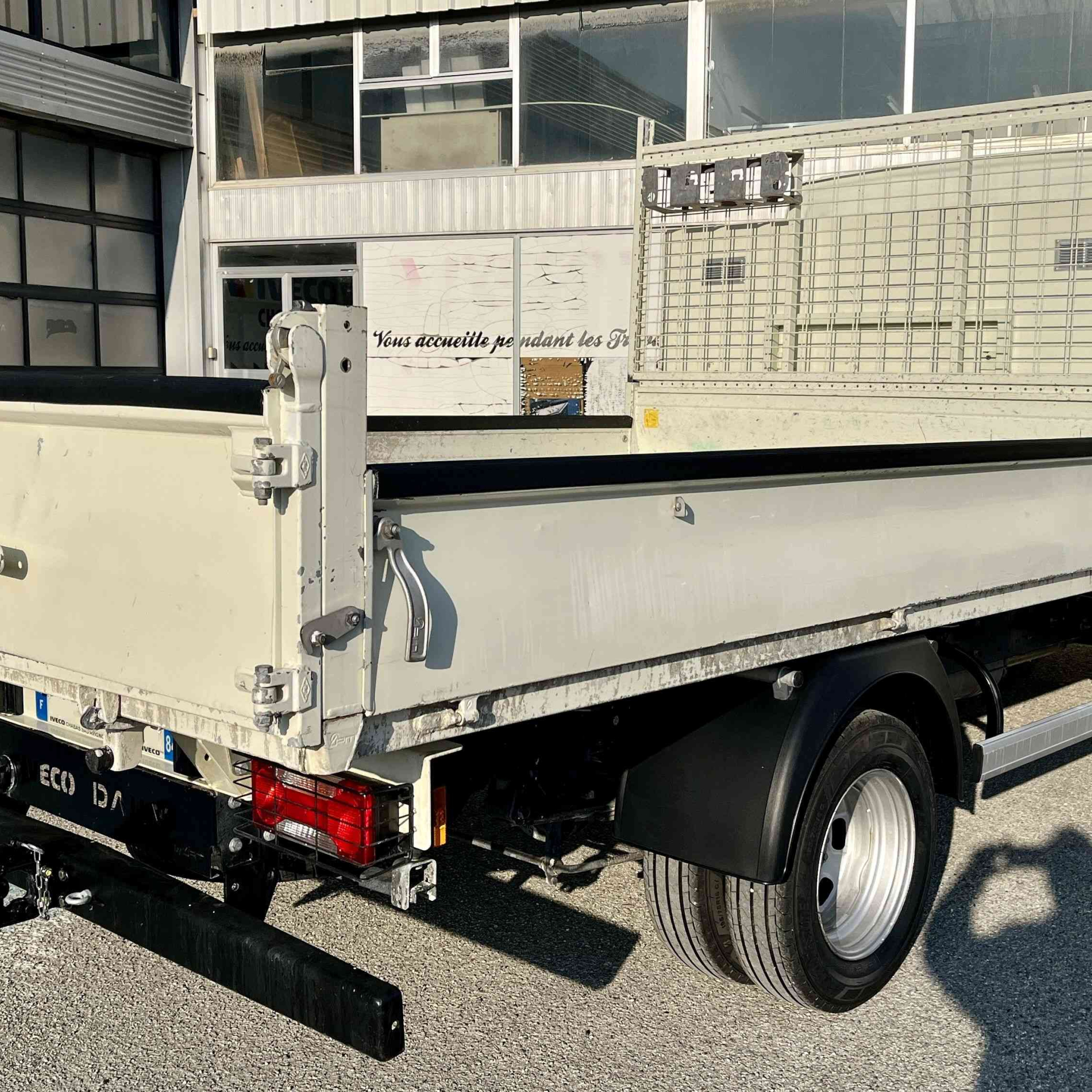 IVECO Daily 35C18A8 180cv boite auto benne coffre