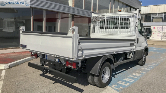 IVECO Daily 35C14 140cv benne