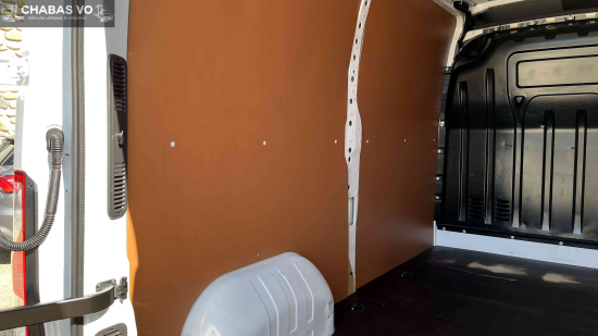 RENAULT Master 179cv fourgon 10m3