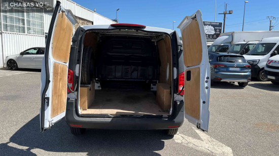 MERCEDES Vito 110 Cdi fourgon 5m3