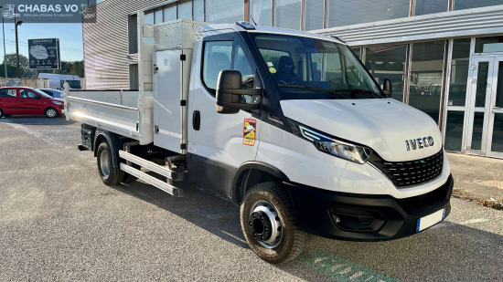 IVECO Daily poids lourd 72C21A8 210cv boite auto benne coffre