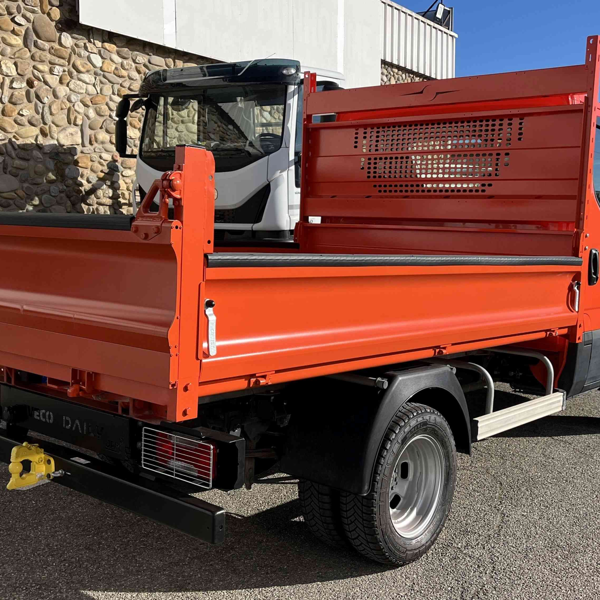 IVECO Daily 35C12 benne aluminium