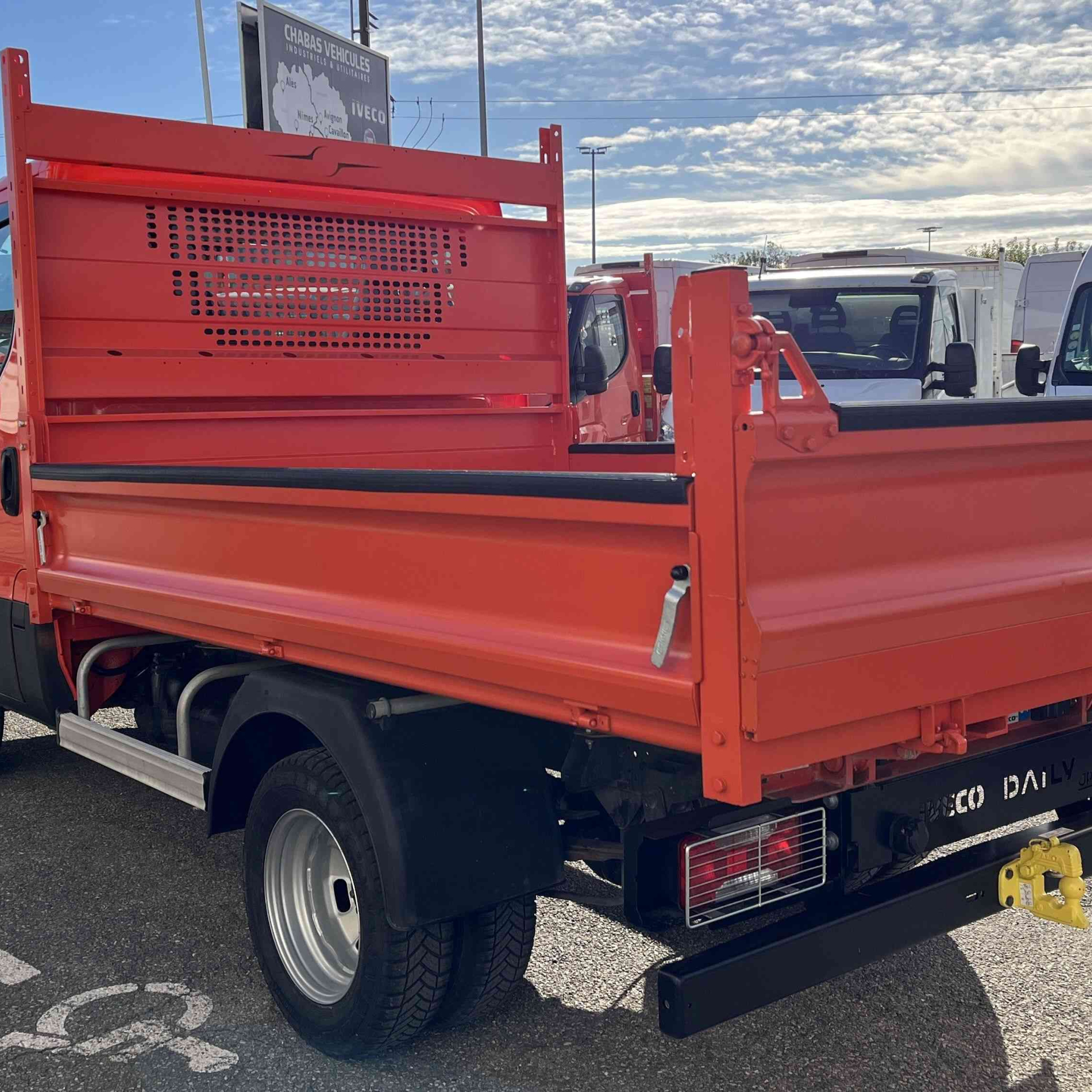IVECO Daily 35C12 benne aluminium