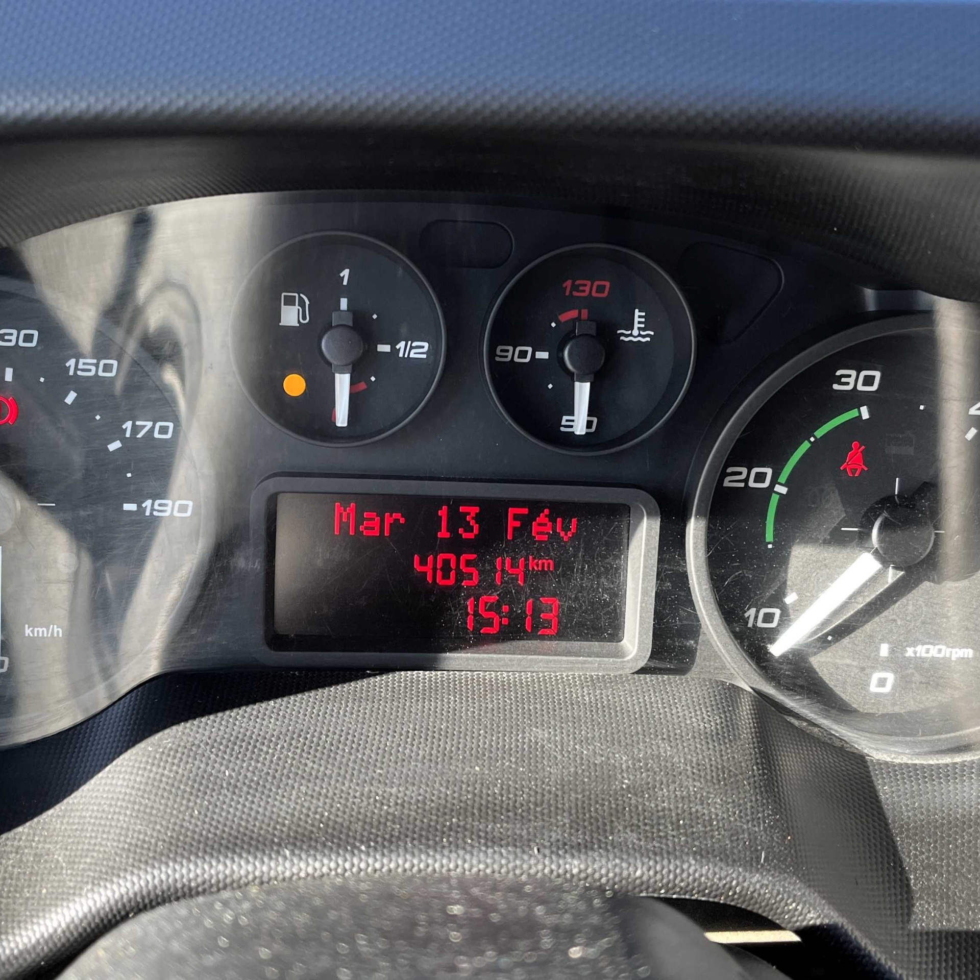 IVECO Daily 35C15D 150cv double cabine benne MAXI CARGO R-7000 + coffre dos cabine