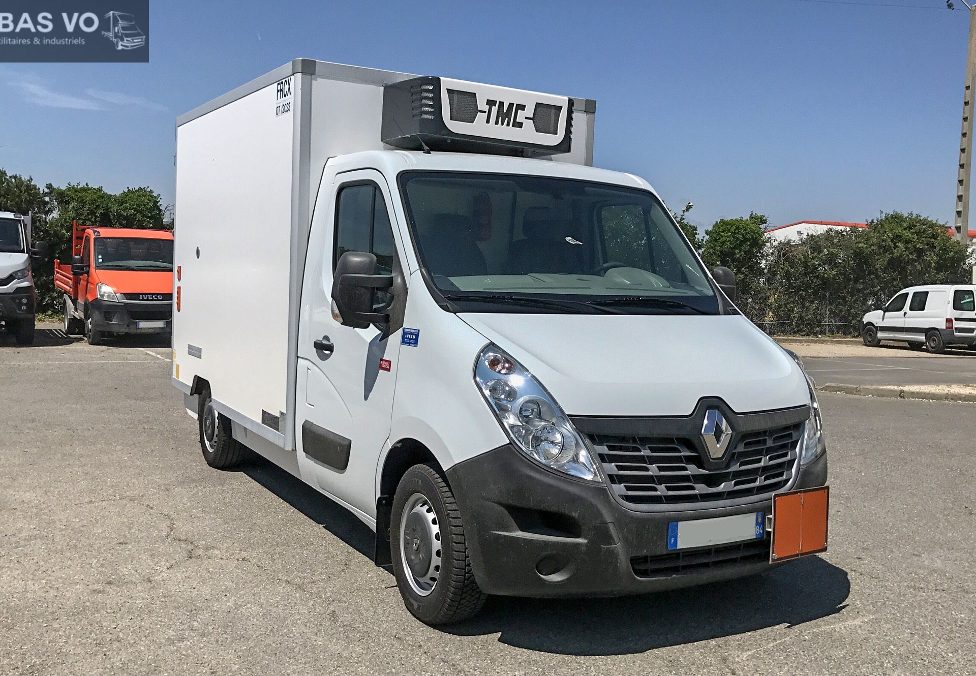RENAULT Master 130cv caisse frigo hayon
