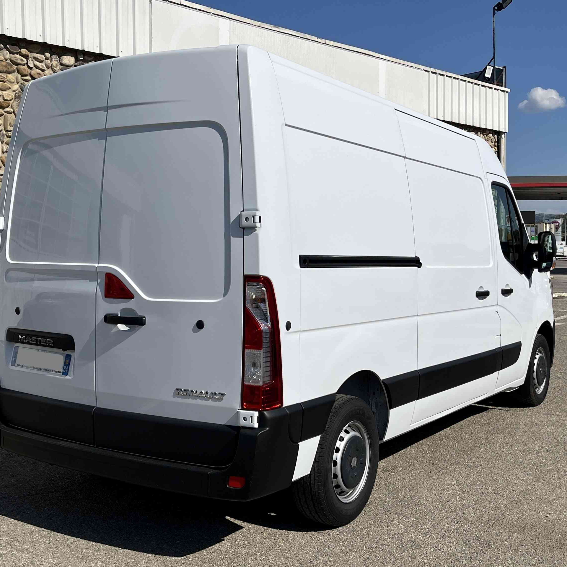 RENAULT Master 179cv fourgon 10m3