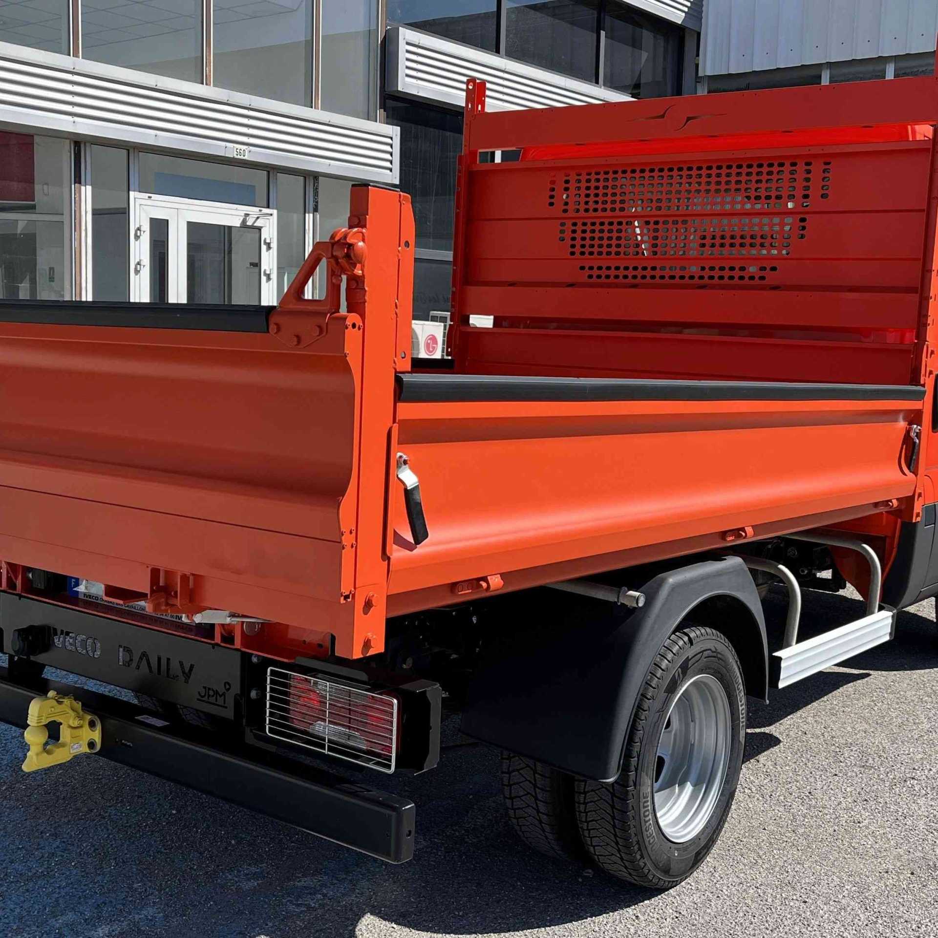 IVECO Daily 35C12 120cv benne aluminium