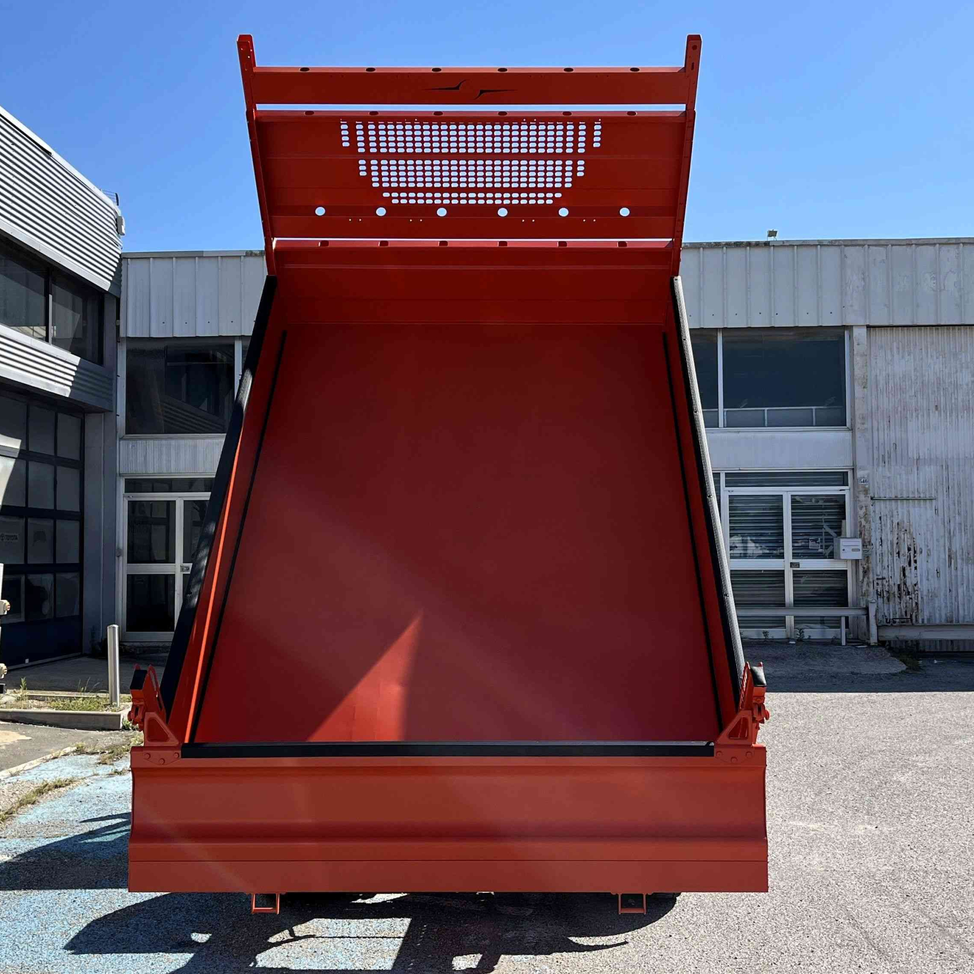 IVECO Daily 35C12 120cv benne aluminium