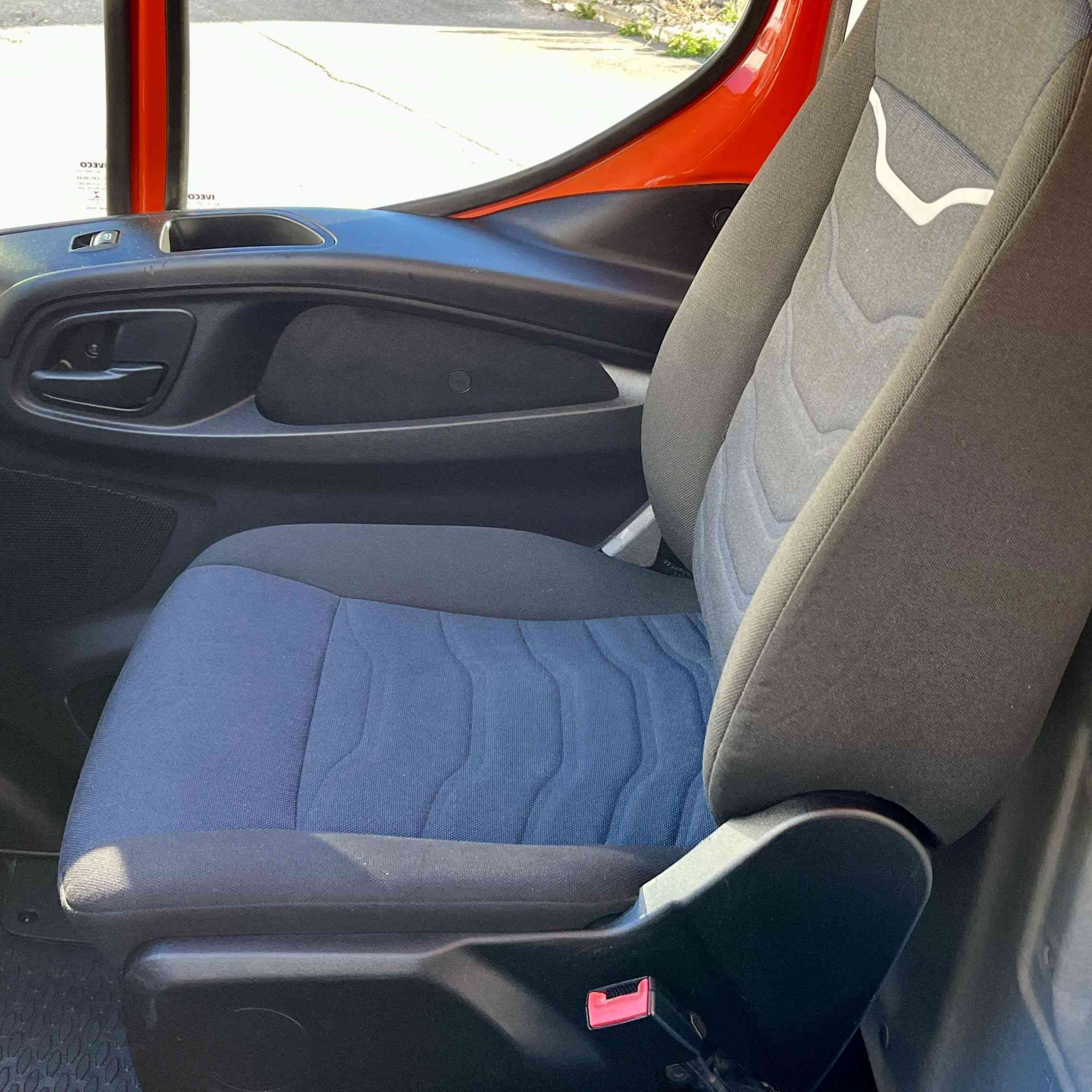 IVECO Daily 35C12 120cv benne aluminium